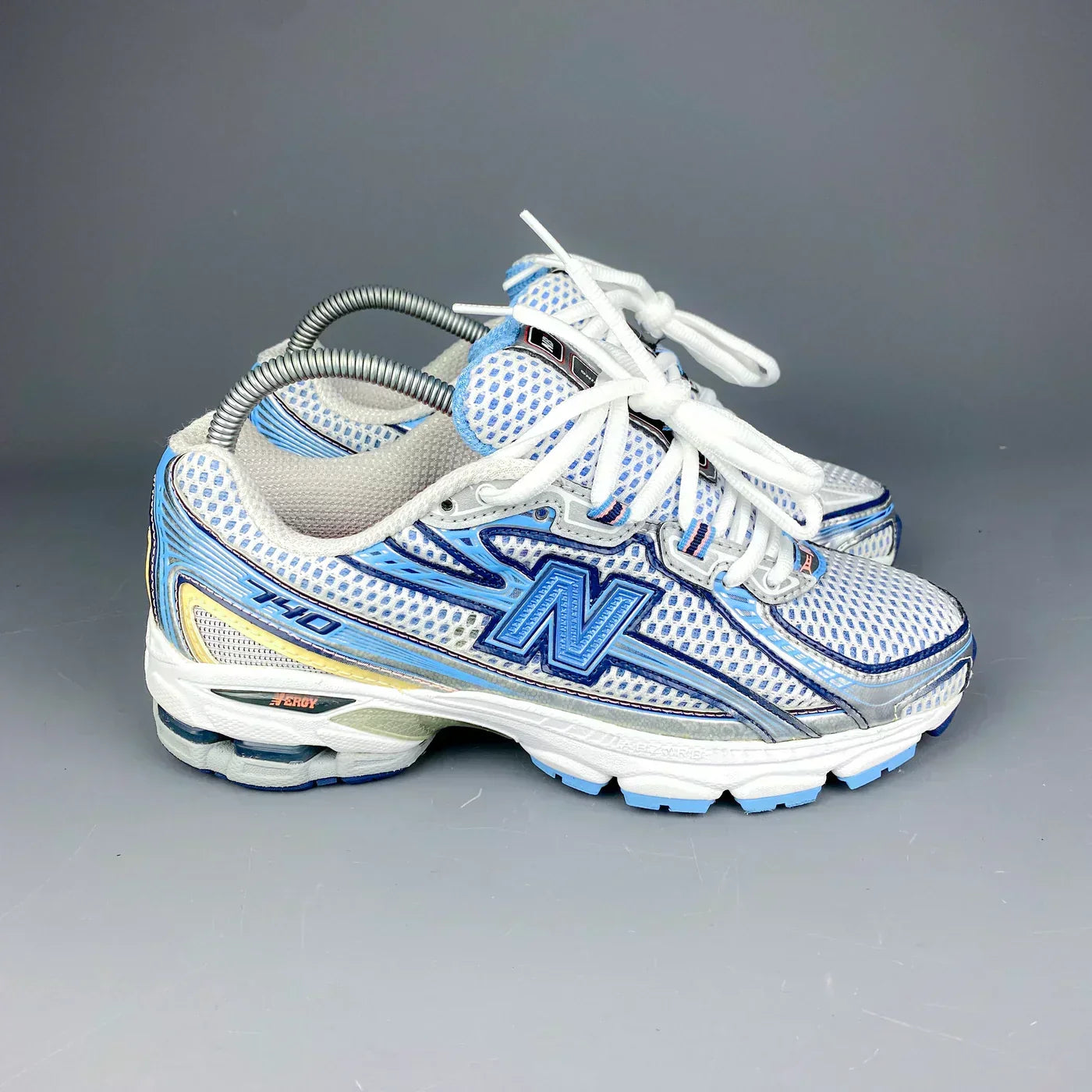 740 BLUE