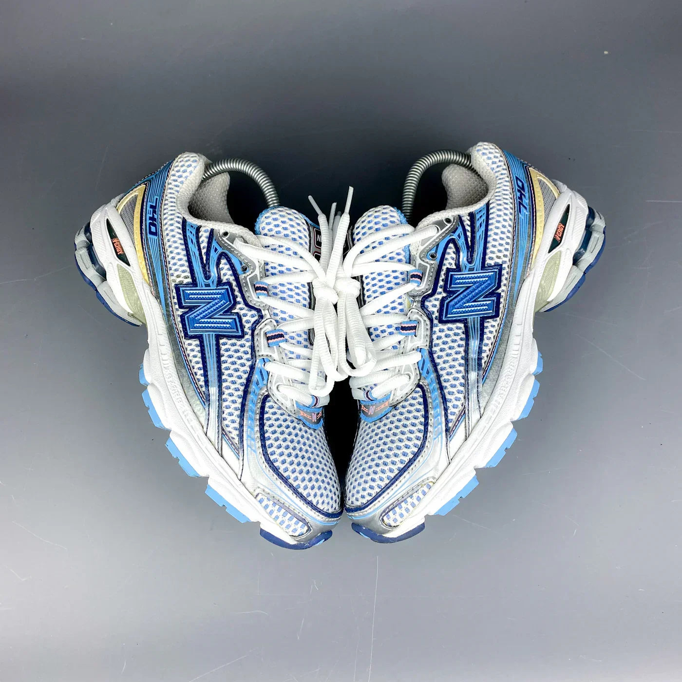 740 BLUE